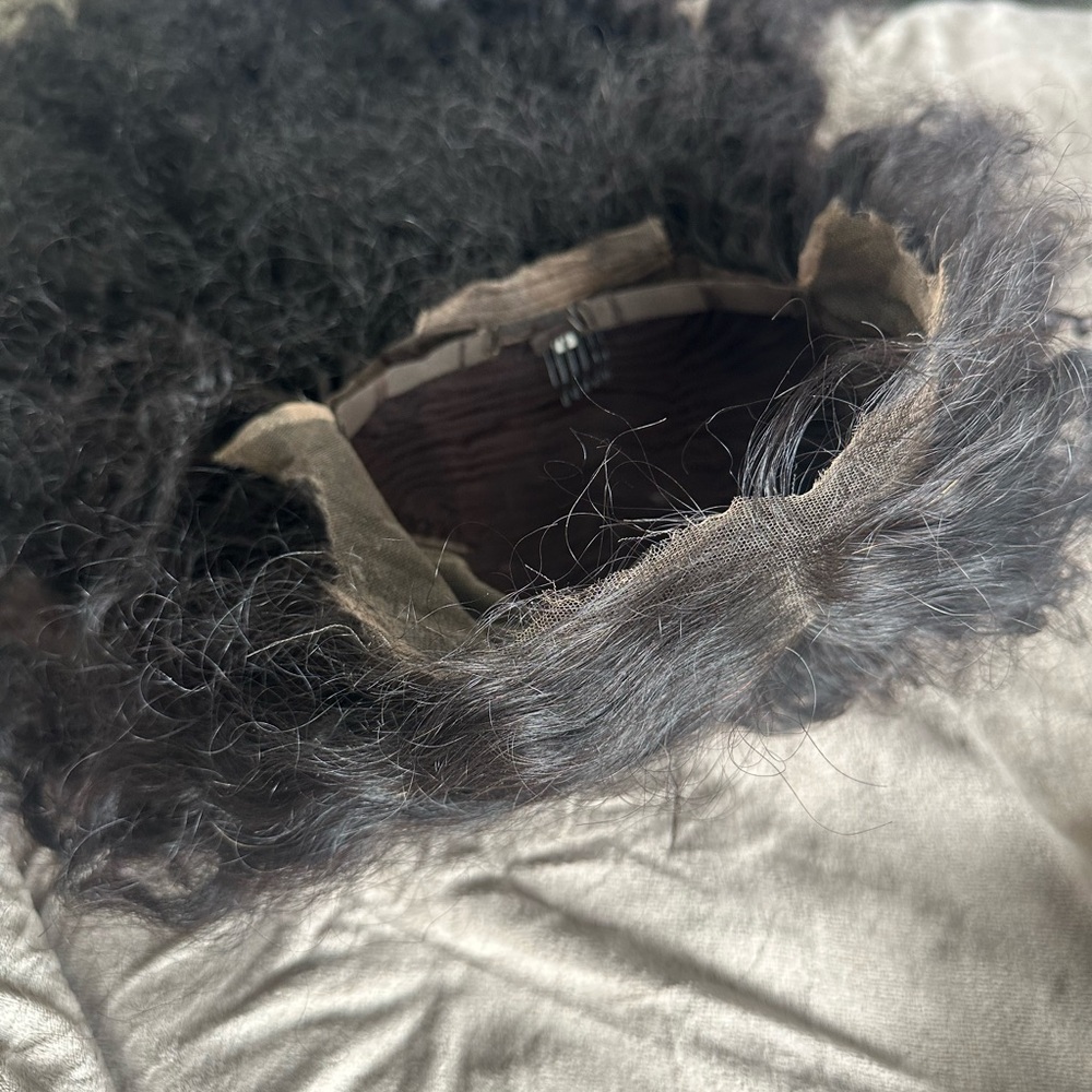 Curly Black Hair wig - Picture 8 of 9